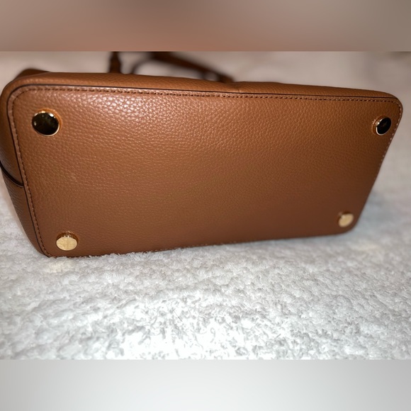 Michael Kors Bedford purse - Picture 13 of 17